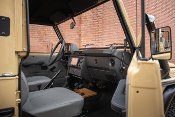 2B-032-Convertible-Mercedes-G-250-088714