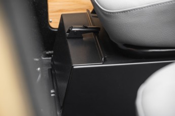 2B-041-Convertible-Mercedes-G-250-088714