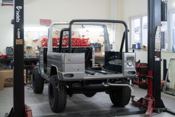 3-019-Convertible-Mercedes-G-250-089216