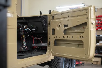 3-025-Convertible-Mercedes-G-250-088714-