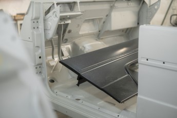 3-065-Convertible-Mercedes-G-250-088714-