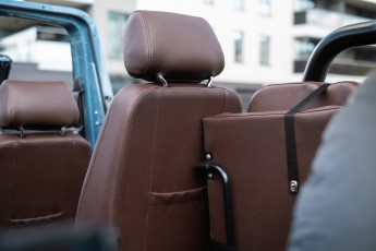 2B-048-Convertible-Mercedes-G-250-071683