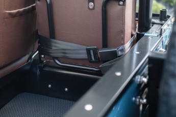 2B-059-Convertible-Mercedes-G-250-071683