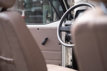 2B-065-Convertible-Mercedes-G-250-079472