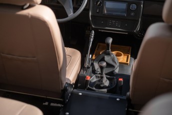 2B-070-Convertible-Mercedes-G-250-079472