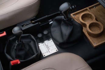 2B-085-Convertible-Mercedes-G-250-079472