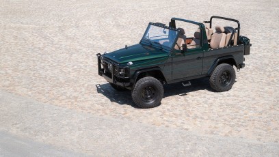 1-001-Convertible-Mercedes-G-250-067611