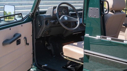 1-005-Convertible-Mercedes-G-250-067611