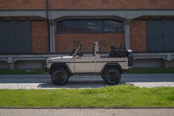 2B-009-Convertible-Mercedes-G-250-082070
