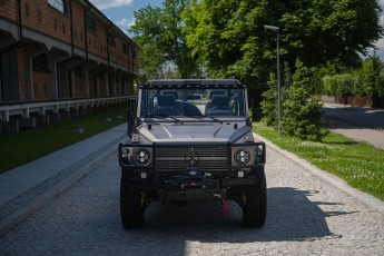 2B-011-Convertible-Mercedes-G-250-082070