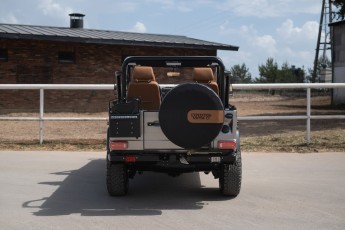 2B-011-Convertible-Mercedes-G-250-082889