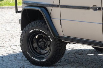 2B-020-Convertible-Mercedes-G-250-082070