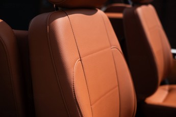 2B-044-Convertible-Mercedes-G-250-081975