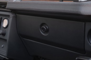 2B-060-Convertible-Mercedes-G-250-082070