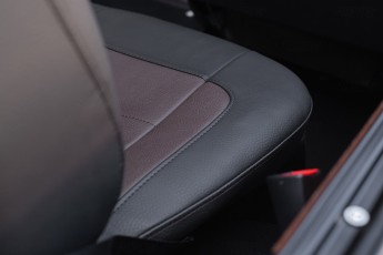 2B-068-Convertible-Mercedes-G-250-082070