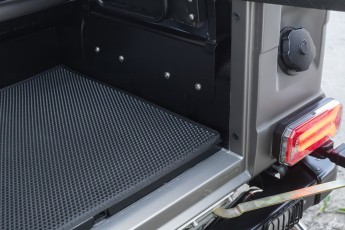 2B-086-Convertible-Mercedes-G-250-082070