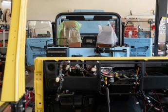 3-003-Convertible-Mercedes-G-250-081975