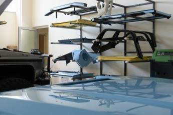 3-005-Convertible-Mercedes-G-250-081975