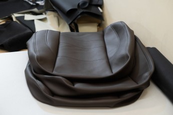 3-013-Convertible-Mercedes-G-250-082070