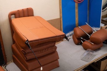 3-025-Convertible-Mercedes-G-250-082889