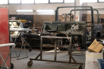 3-052-Convertible-Mercedes-G-250-081975