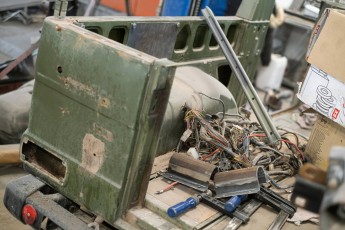 3-062-Convertible-Mercedes-G-250-082070