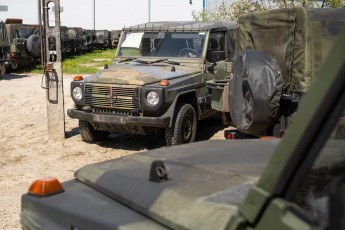 3-063-Convertible-Mercedes-G-250-082889