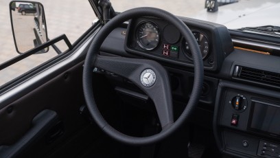 1-004-Convertible-Mercedes-G-250-087654