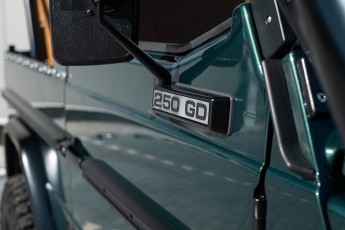 2B-037-Convertible-Mercedes-G-250-068725