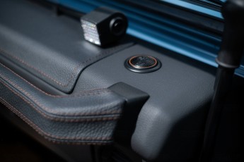 2B-043-Convertible-Mercedes-G-250-081240