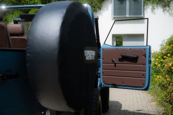 2B-049-Convertible-Mercedes-G-250-081240