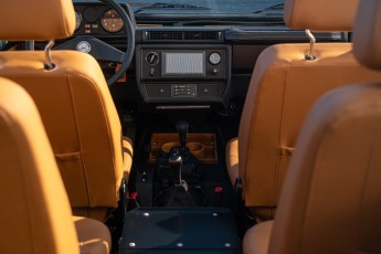 2B-067-Convertible-Mercedes-G-250-068725