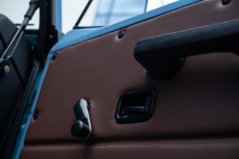 2B-085-Convertible-Mercedes-G-250-081240