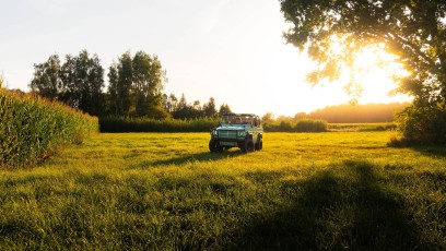 1-001-Convertible-Mercedes-G-250-076952