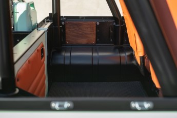 2B-050-Convertible-Mercedes-G-250-076952