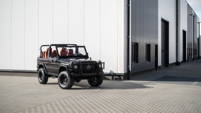 1-001-Convertible-Mercedes-250GD-ObsidianBlack-076315