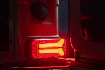 2A-008-Convertible-Mercedes-250D-VerdePallido-080383