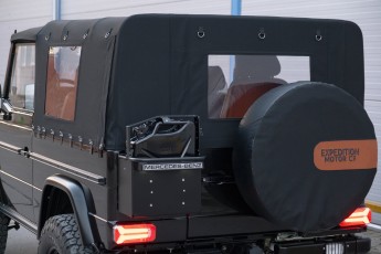 2B-012-Convertible-Mercedes-250GD-ObsidianBlack-076315