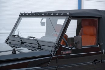 2B-014-Convertible-Mercedes-250GD-ObsidianBlack-076315