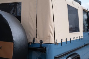 2B-018-Convertible-Mercedes-GWagen-GulfBlue-079886