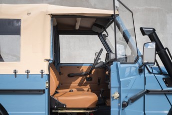 2B-021-Convertible-Mercedes-GWagen-GulfBlue-079886