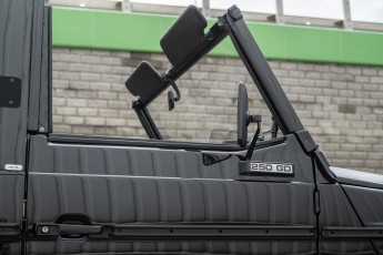 2B-026-Convertible-Mercedes-250GD-ObsidianBlack-076315