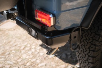 2B-028-Convertible-Mercedes-GWagen-GulfBlue-079886