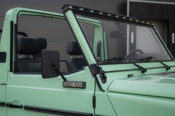 2B-030-Convertible-Mercedes-GWagen-VerdePallido-080383