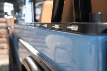 2B-035-Convertible-Mercedes-GWagen-GulfBlue-079886