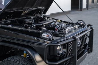 2B-042-Convertible-Mercedes-250GD-ObsidianBlack-076315