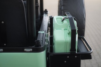 2B-043-Convertible-Mercedes-GWagen-VerdePallido-080383