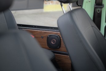 2B-057-Convertible-Mercedes-GWagen-VerdePallido-080383