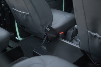 2B-061-Convertible-Mercedes-GWagen-VerdePallido-080383