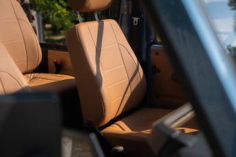 2B-066-Convertible-Mercedes-GWagen-GulfBlue-079886